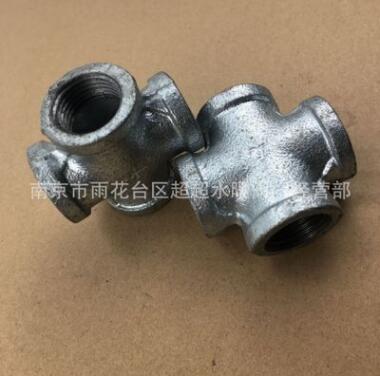 批发镀锌丝扣四通 DN15 20 25 32 40 50 玛钢管件立体四通图2