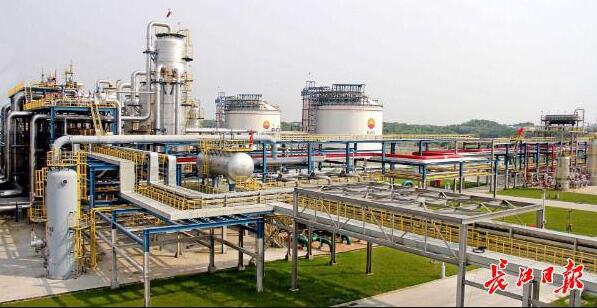 亚洲最大液化天然气LNG工厂：湖北黄冈LNG工厂