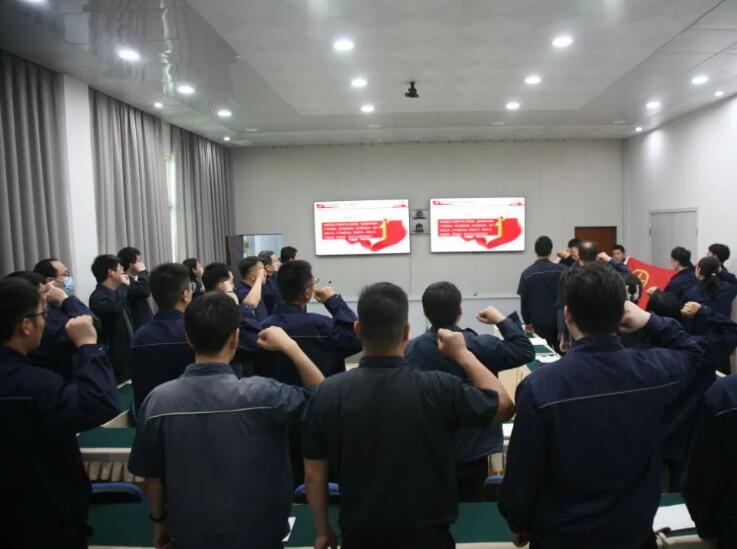 郑州泵业公司召开五四表彰大会暨青年座谈会