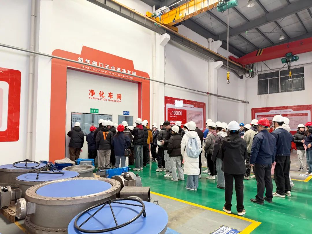 盐城工学院电气工程学院师生赴江恒阀业开展产学研交流活动