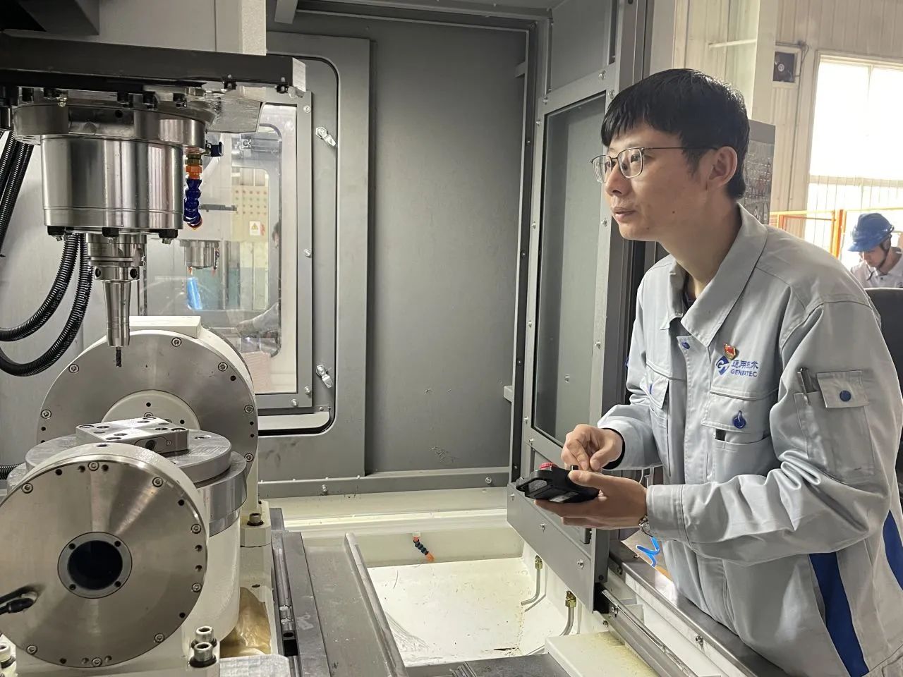 通用技术机床研究院王传升荣获2025年“通用工匠”荣誉称号