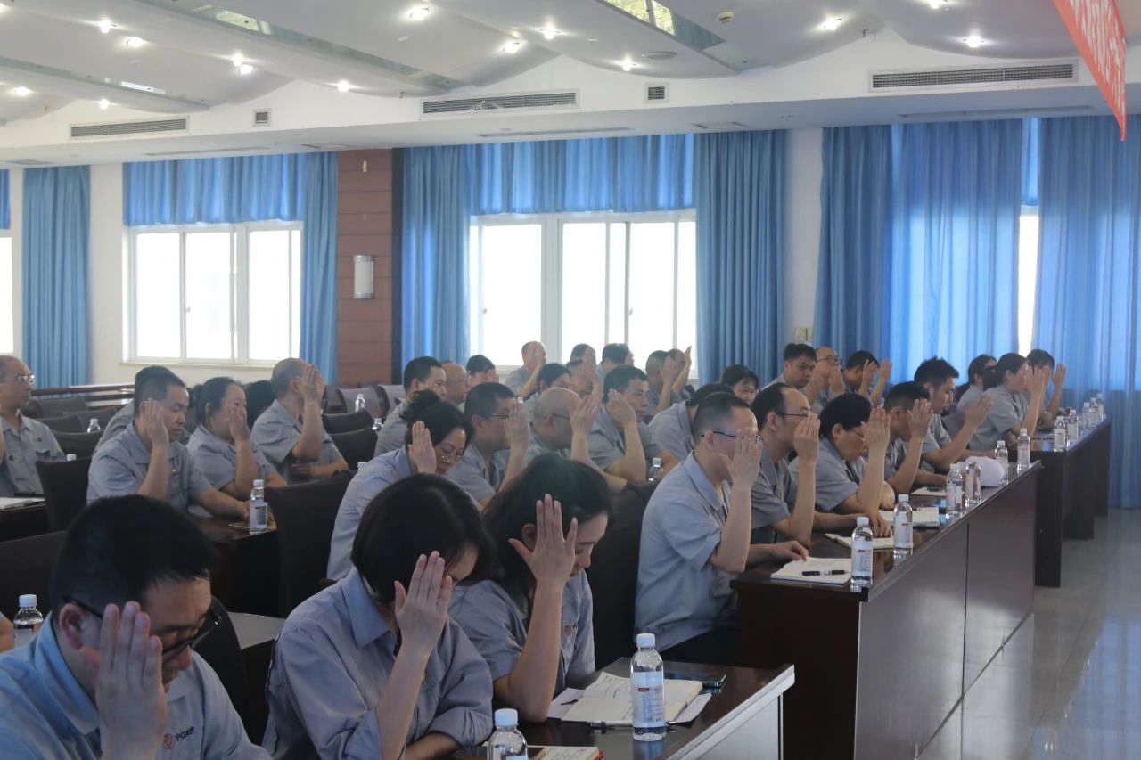 宁江机床公司工会第三届二次会员代表大会顺利召开
